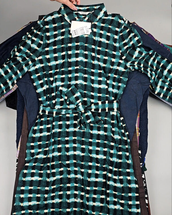 Фотография  527 - B.YOUNG Winter mix 104#15 кг, ЛОТ СТ-9596 оптом в Оренбурге и Оренбургской области