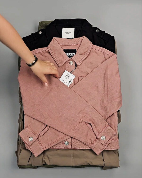 Фотография  372 - Ветровки Bestseller 045#10 кг, ЛОТ СТ-9410 оптом в Оренбурге и Оренбургской области