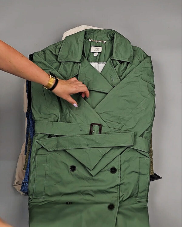 Фотография  375 - Ветровки женские CAN 104#12,4 кг, ЛОТ СТ-9403 оптом в Оренбурге и Оренбургской области