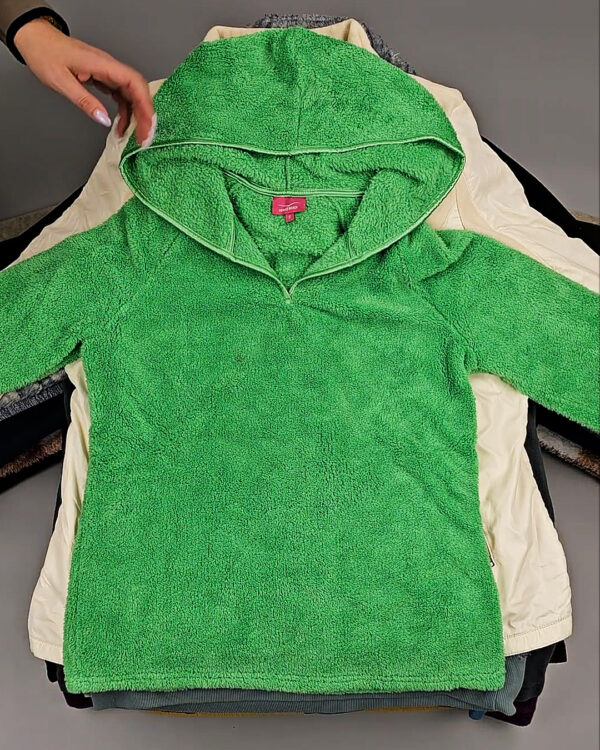 Фотография  107 - Флис#20 кг, ЛОТ № СХ-0176 оптом в Оренбурге и Оренбургской области