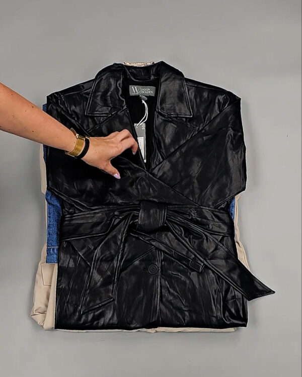 Фотография  153 - Ветровки женские CAN 104#12,4 кг, ЛОТ СТ-9403 оптом в Оренбурге и Оренбургской области