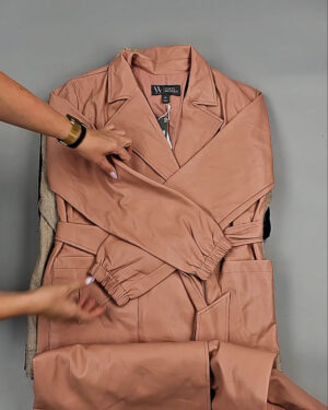 Фотография  738 - Ветровки женские CAN 104#11,5 кг, ЛОТ СТ-9401 оптом в Оренбурге и Оренбургской области