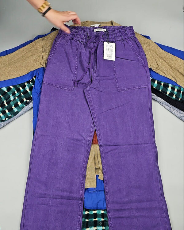 Фотография  239 - B.YOUNG Winter mix 104#15 кг, ЛОТ СТ-9599 оптом в Оренбурге и Оренбургской области