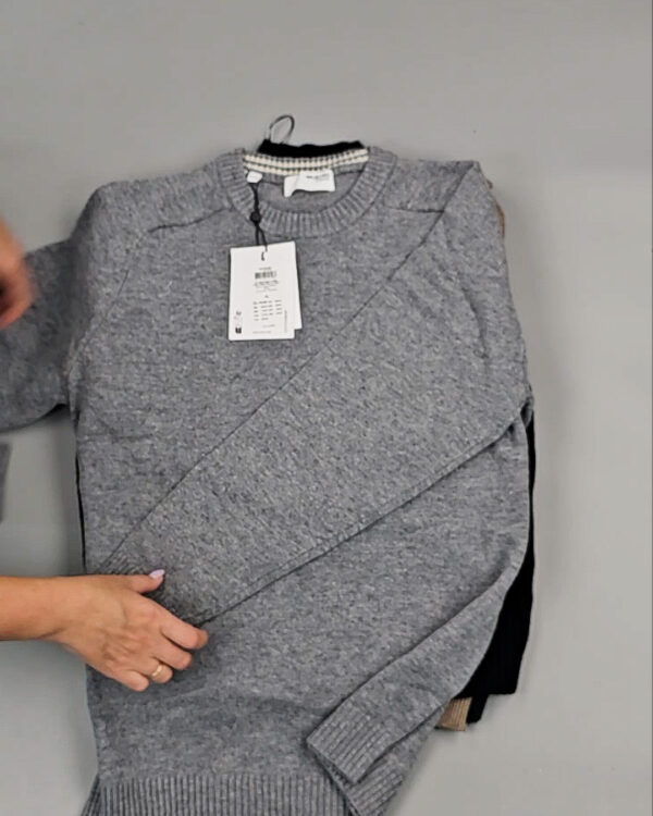 Фотография  905 - Джемпера Bestseller 104#7 кг, ЛОТ СТ-9423 оптом в Оренбурге и Оренбургской области