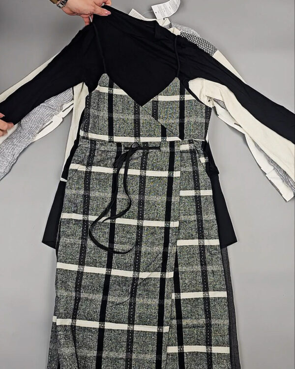 Фотография  665 - Комплекты жен Корея 085#5 кг, ЛОТ СТ-9572 оптом в Оренбурге и Оренбургской области