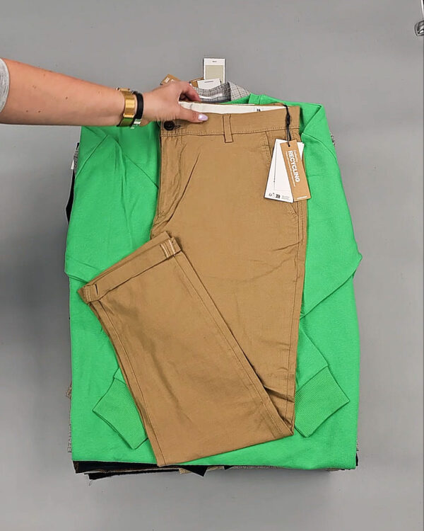 Фотография  220 - JACK JONES Men Winter mix 075#20 кг, ЛОТ № СТ-9445 оптом в Оренбурге и Оренбургской области