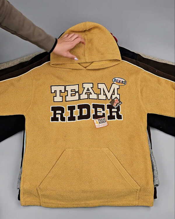 Фотография  983 - Флис#20 кг, ЛОТ № СХ-0176 оптом в Оренбурге и Оренбургской области