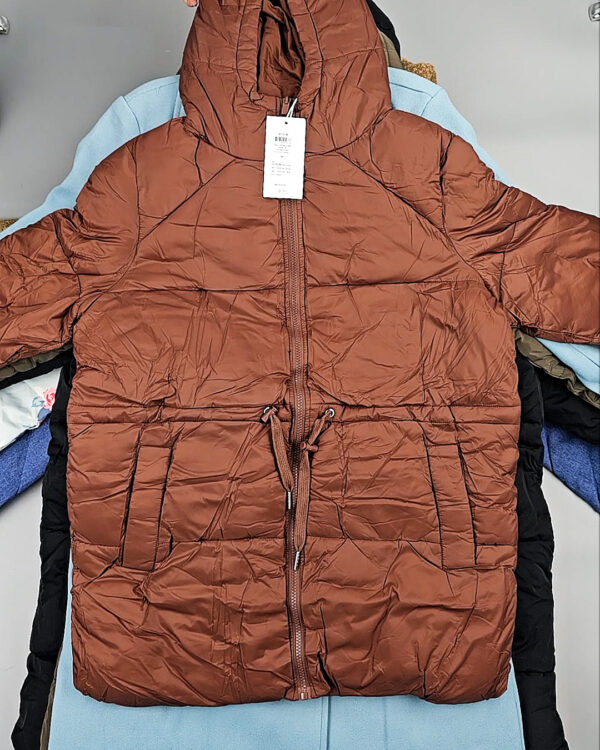 Фотография  413 - Верхняя одежда VILA 104#10 кг, ЛОТ СТ-9714 оптом в Оренбурге и Оренбургской области