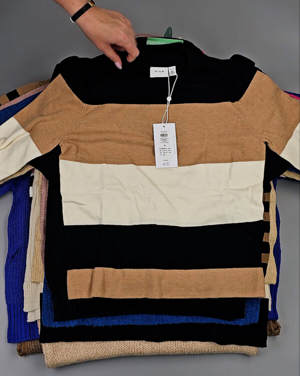 Фотография  869 - Джемпера Bestseller 104#7 кг, ЛОТ СТ-9884 оптом в Оренбурге и Оренбургской области