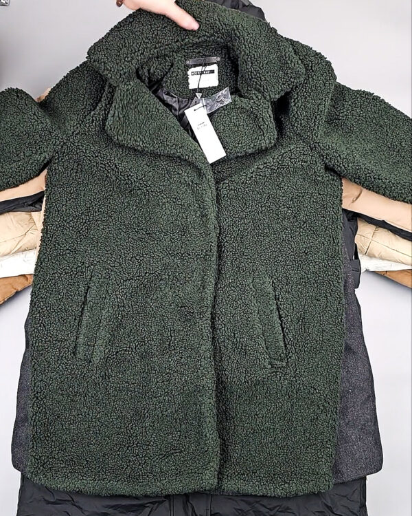 Фотография  228 - Верхняя одежда BESTSELLER Дания#11,35 кг, ЛОТ СТ-9706 оптом в Оренбурге и Оренбургской области