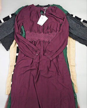 Фотография  988 - Платья VILA Winter 104#7 кг, ЛОТ СТ-9903 оптом в Оренбурге и Оренбургской области