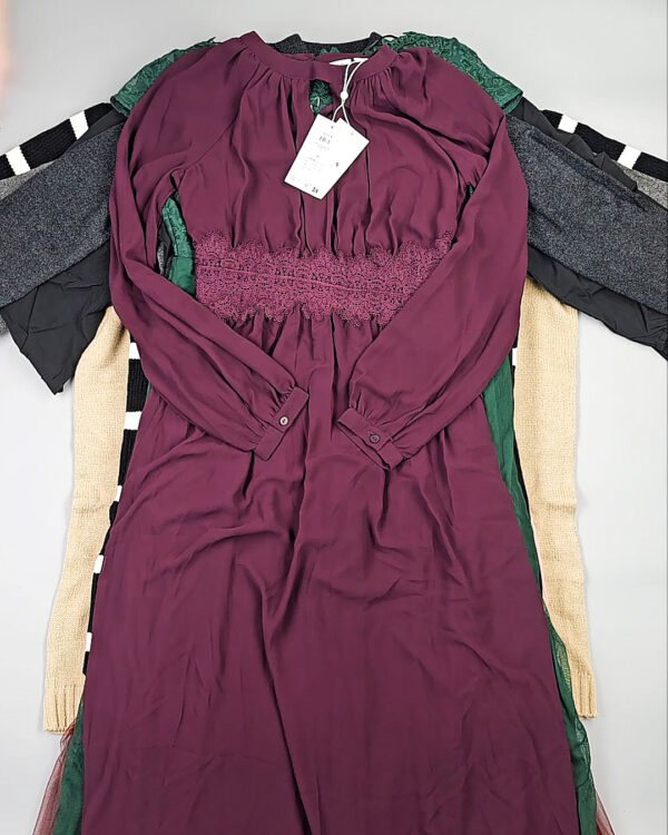 Фотография  300 - Платья VILA Winter 104#7 кг, ЛОТ СТ-9903 оптом в Оренбурге и Оренбургской области