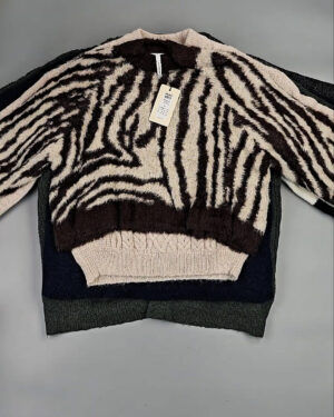 Фотография  972 - Джемпера Bestseller+DK 035#7 кг, ЛОТ СТ-9913 оптом в Оренбурге и Оренбургской области