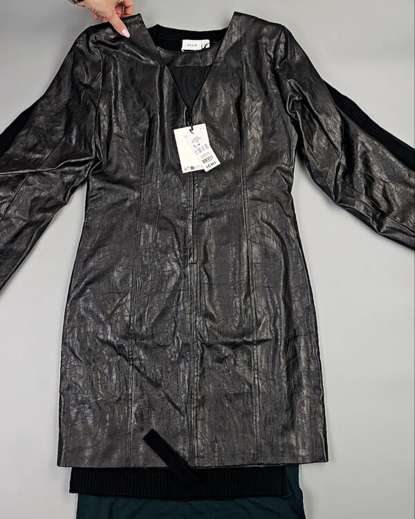 Фотография  274 - Платья Bestseller+DK Winter 035#7 кг, ЛОТ СТ-9919 оптом в Оренбурге и Оренбургской области