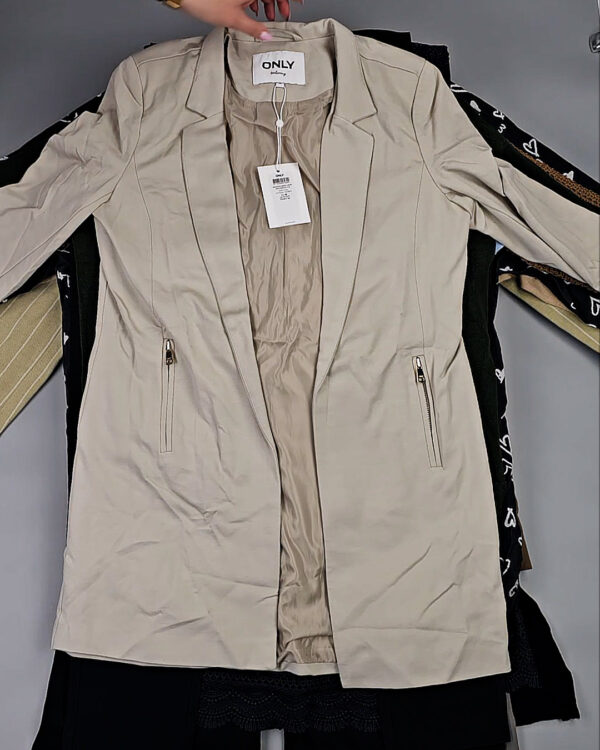 Фотография  573 - ONLY Winter mix 104#15 кг, ЛОТ СТ-9948 оптом в Оренбурге и Оренбургской области