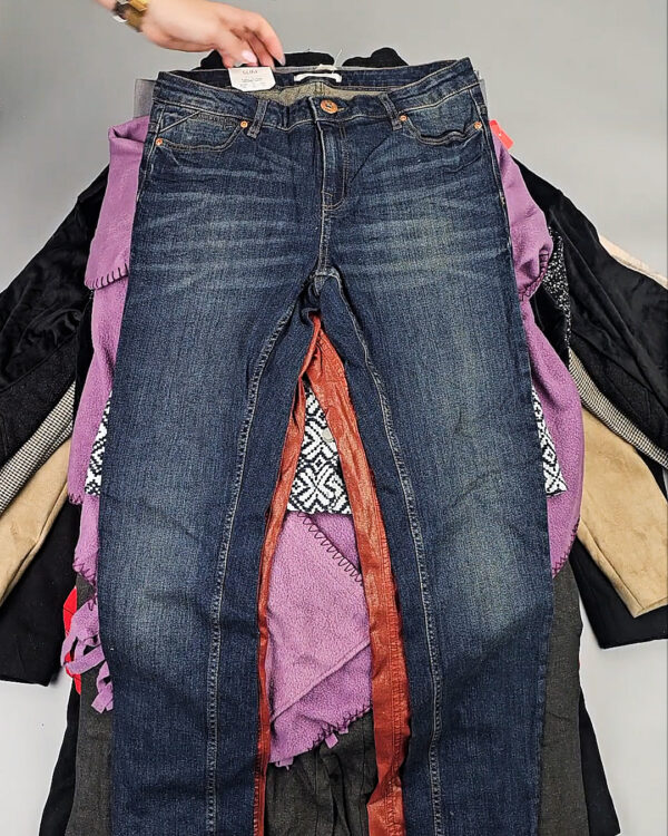 Фотография  105 - Женский микс зима (Winter mix)#20 кг, ЛОТ СХ-0206 оптом в Оренбурге и Оренбургской области