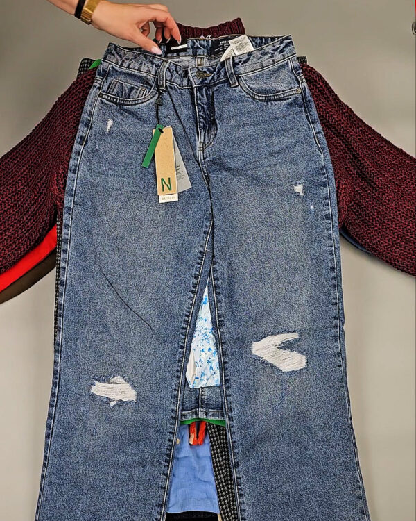 Фотография  267 - DK+Bestseller 085#16 кг, ЛОТ СТ-9950 оптом в Оренбурге и Оренбургской области