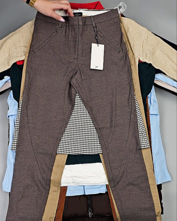 Фотография  704 - DK, Bestseller + Winter mix#15 кг, ЛОТ СТ-9957 оптом в Оренбурге и Оренбургской области