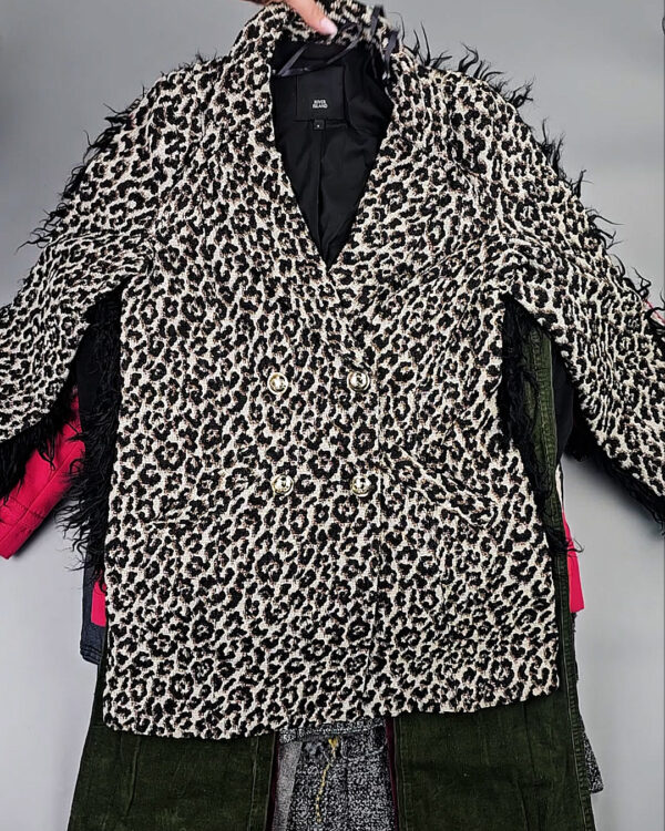 Фотография  122 - Женский микс зима (Winter mix)#20 кг, ЛОТ СХ-0205 оптом в Оренбурге и Оренбургской области